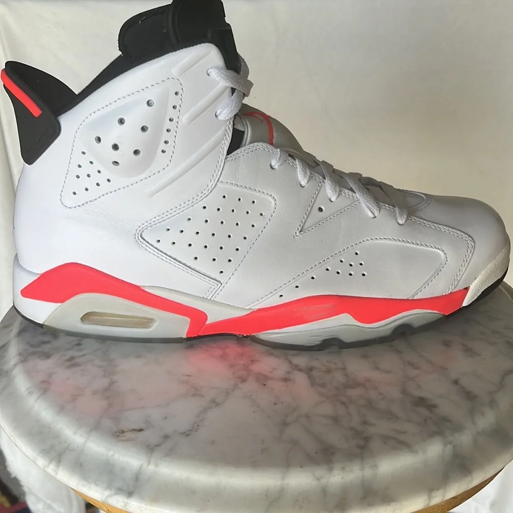 Jordan Retro 6 - Picture 7 of 12